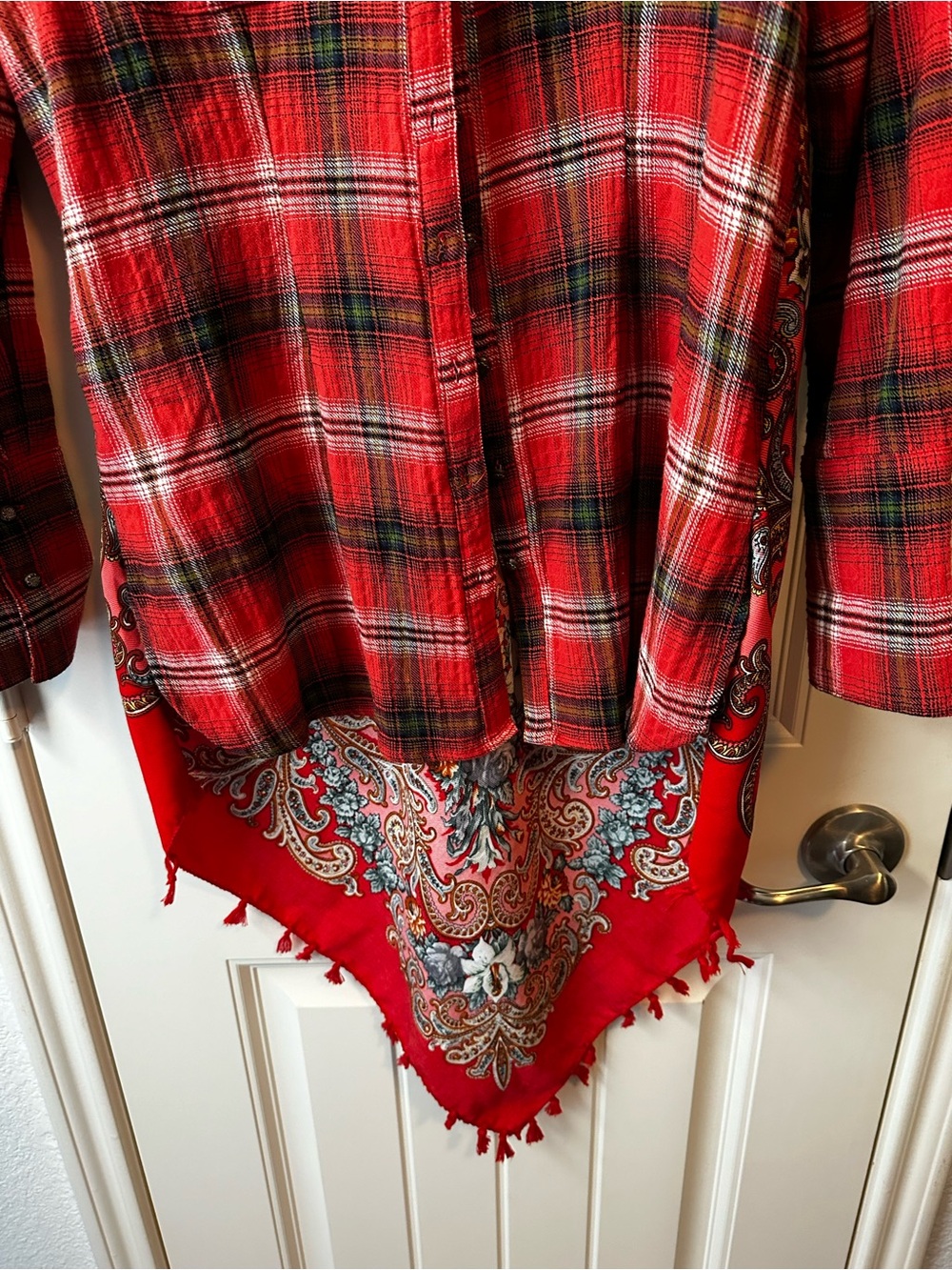 Anthropologie Aratta Silent Journey Red Paisley Plaid Scarf Mixed-Print Shirt S - Picture 5 of 13